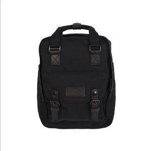 Macaroon Mini Black Series Black